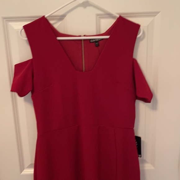 Express dress, size 12, RED, cold shoulder - Picture 2 of 4